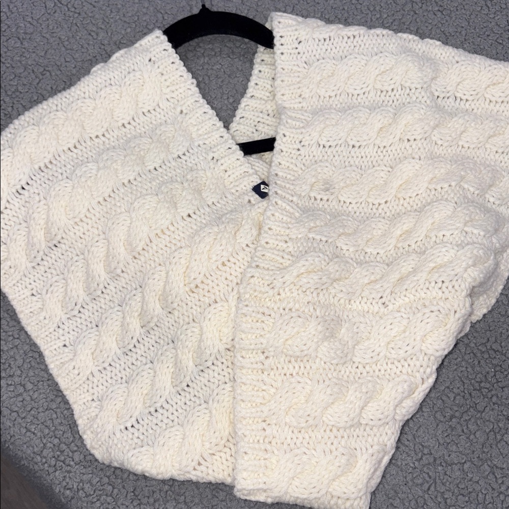 Sperry Cream Cable Knit Scarf